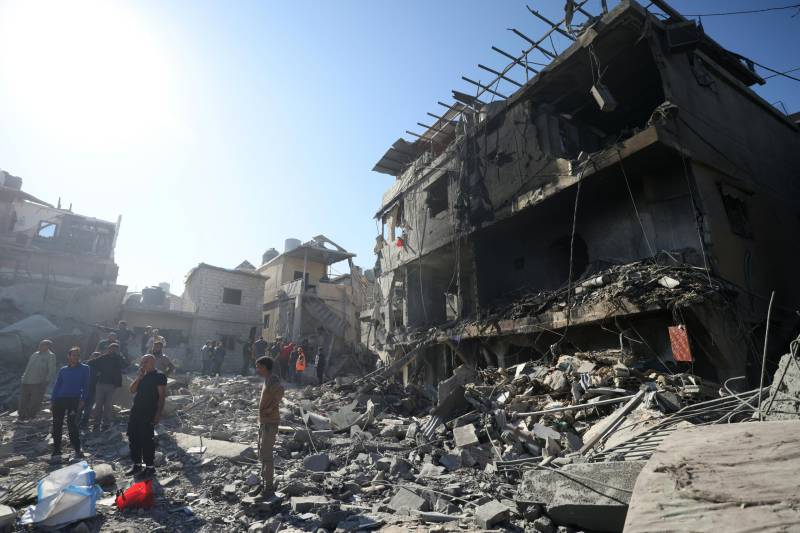 Lebanon says 13 killed in Israeli strikes in south