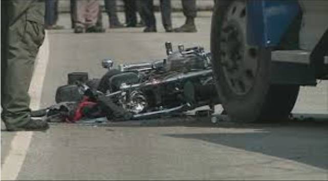 Two women, child die after tractor crushes bike in Gojra