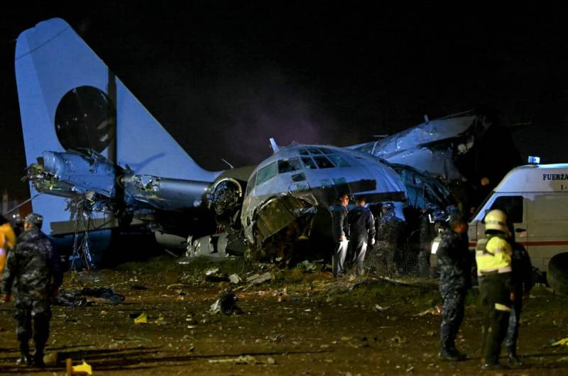 Pilot, co-pilot arrested in deadly Bolivian military plane crash