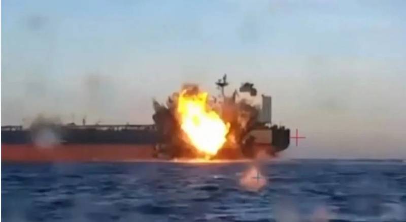 Russia, Ukraine drones kill four, hit oil tankers