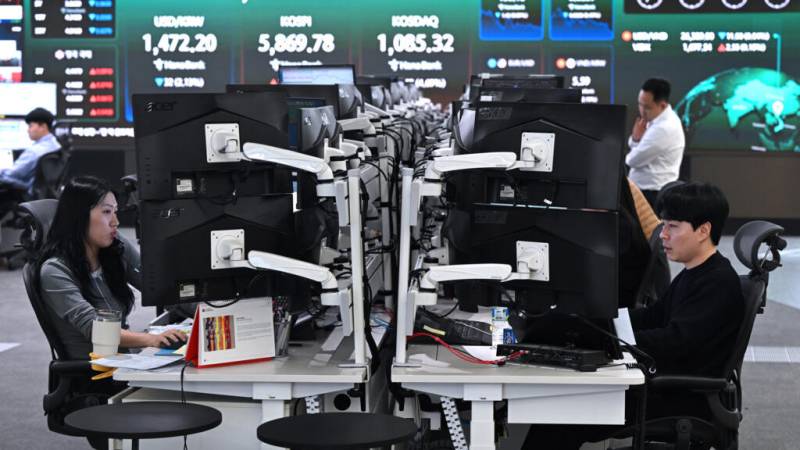 Seoul, Taipei hit records as Asian stocks track Wall St tech rally