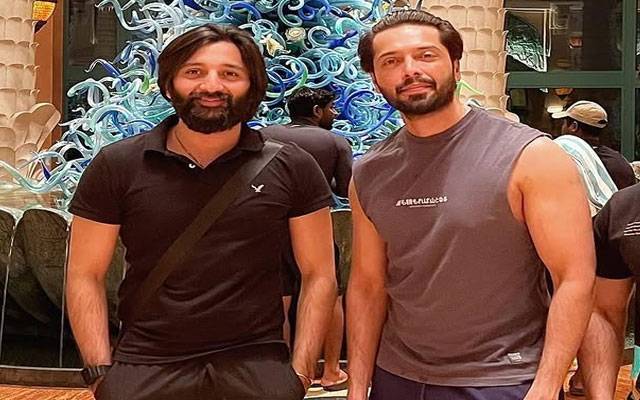 Fahad Mustafa drops savage yet funny take on his manager  