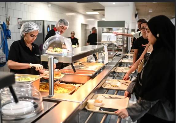 France launches one-euro university meals for all students