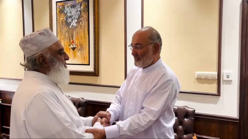 Asad Qaiser, ex-senator Mushtaq visit Fazl's residence
