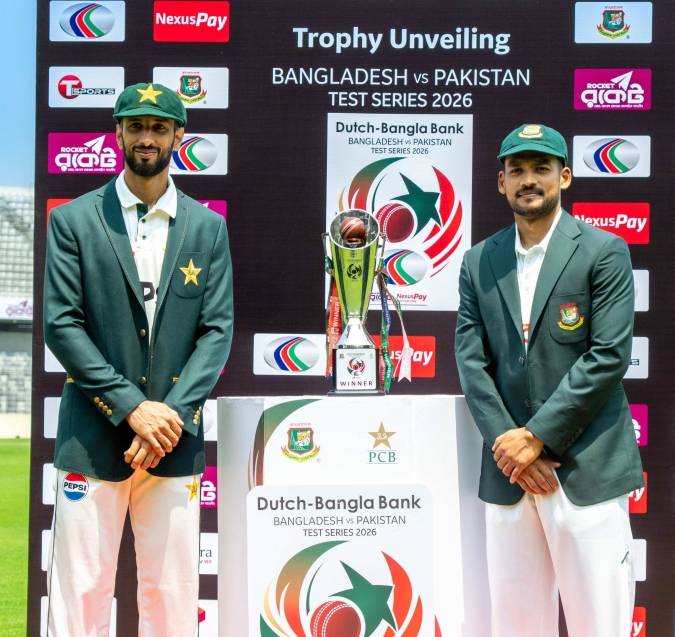 Bangladesh and Pakistan renew rivalry in first Test in Dhaka
