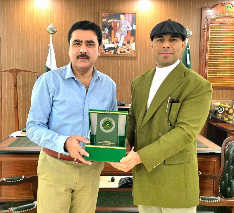 PSB honours Rd. Rizwan Aftab for transformational support to athletes