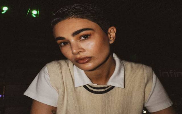 Saheefa Jabbar cracks up over Gen Z ‘clock-it’ gesture trend 