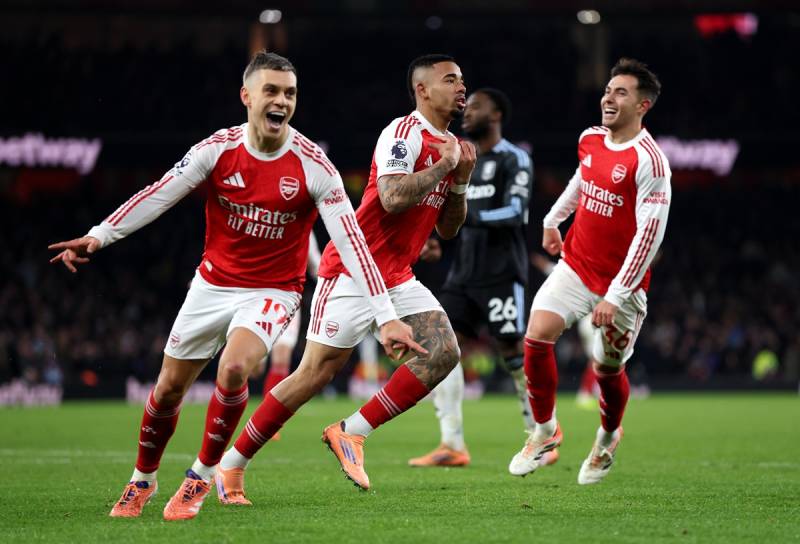 Arsenal sense Premier League glory as Spurs eye safety