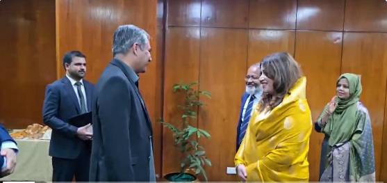 Naqvi meets Bangladeshi deputy FM, discusses bilateral investment opportunities