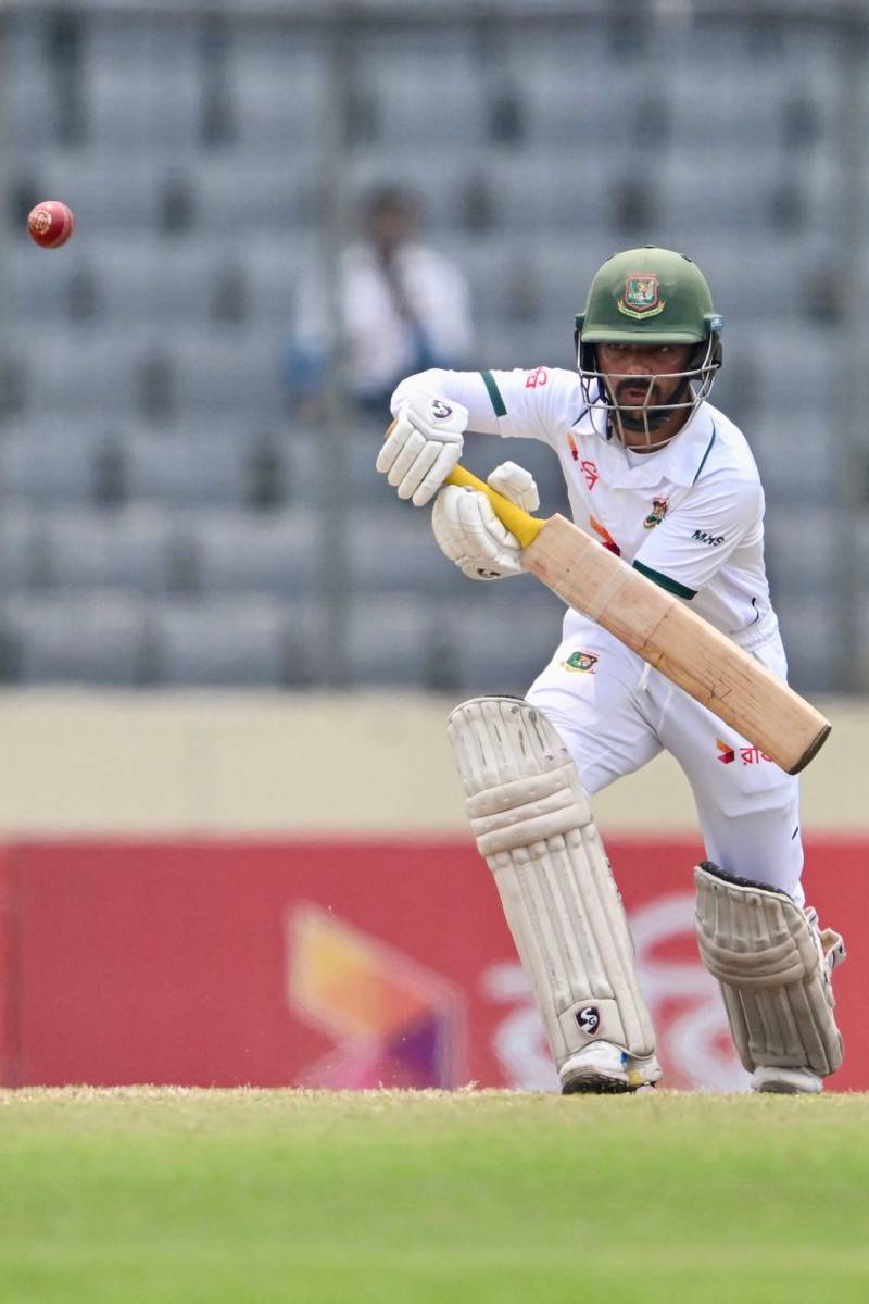 Bangladesh tighten grip on Dhaka Test with 179-run lead against Pakistan