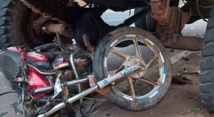 Three die after bike crushed by tractor in Lahore