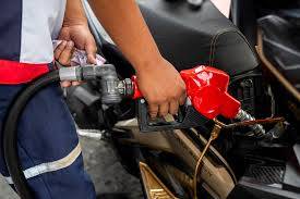 Oil soars as US rejects Iran's response