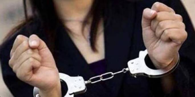 Notorious female drug dealer arrested in Karachi