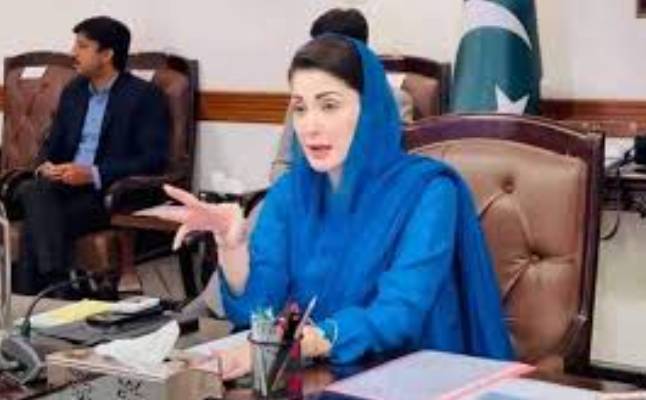 CM Maryam criticises underperformance of commissioners at Lahore meeting