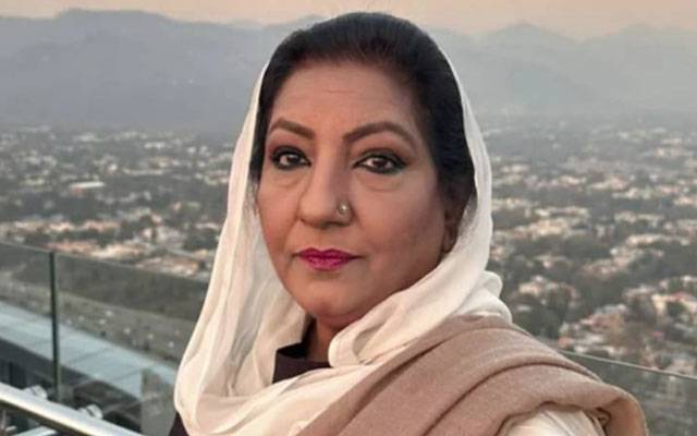 Umar ziyada ho gayi tou kya roti khana chor dun?: Ishrat Fatima raises voice against ageism 
