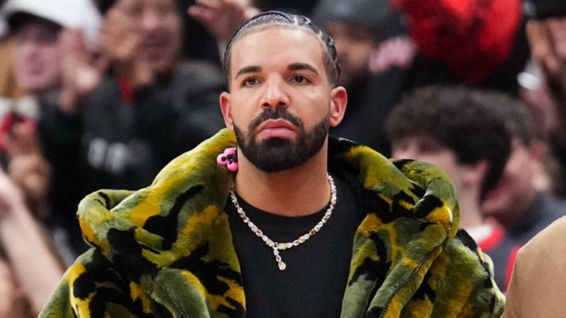 Rapper Drake drops three albums at once