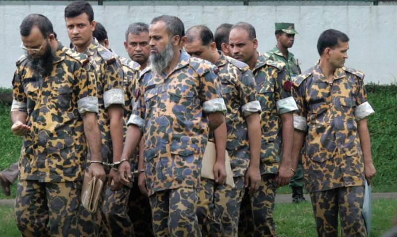 Bangladesh arrests ex-soldier after attack plot threat