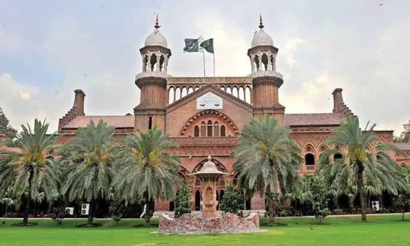 Widows, heirs entitled to interest on delayed insurance payouts: LHC
