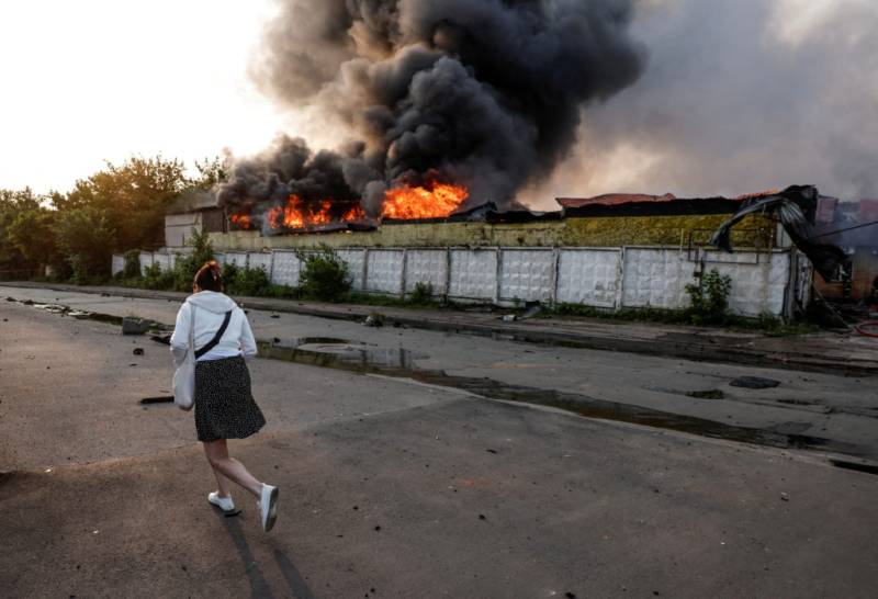 Mass Ukraine drone barrage kills 4 in Russia: Moscow
