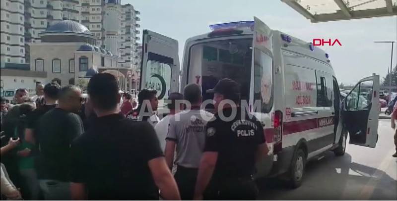4 dead, 8 hurt as gunman opens fire in southern Turkey: reports