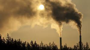 Over 135,000 people die due to pollution in Pakistan every year