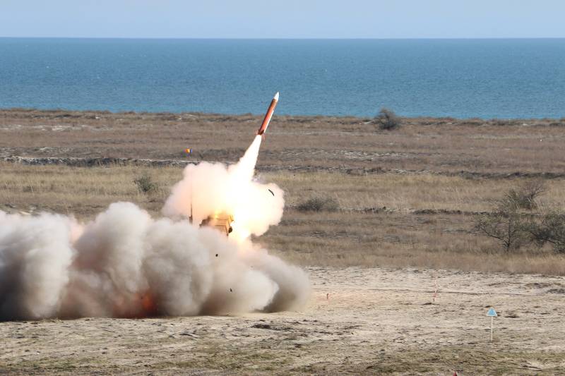 Saudi Arabia intercepts drones from Iraq as Iran issues warning to US