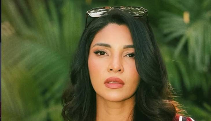 Zhalay Sarhadi calls out poor online shopping services after frustrating experiences