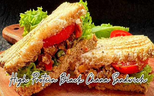 Looking for perfect protein-rich meal? Let us introduce you to kala chana sandwich!