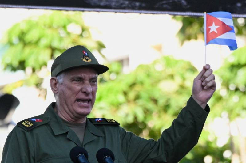 Cuba warns of 'bloodbath' if US attacks