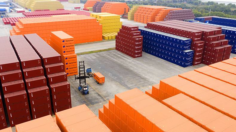 US indicts seven Chinese over shipping container conspiracy
