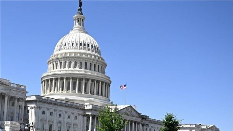 Trump 'slush fund' sinks Senate immigration bill