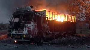 Fertilizer-loaded trailer catches fire on Motorway near Sumandri