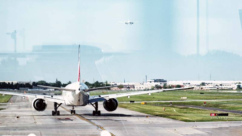 US diverting travellers from Ebola-hit region to one airport for screening