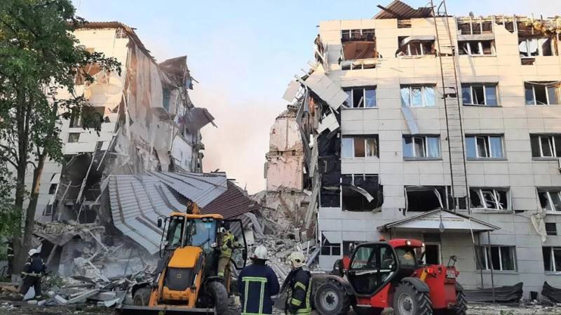 12 dead in Ukrainian strike on college in Russian-occupied town