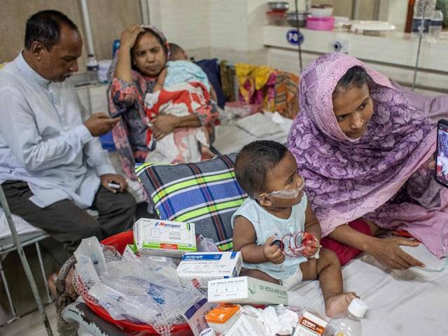 Measles outbreak kills more than 500 children in Bangladesh