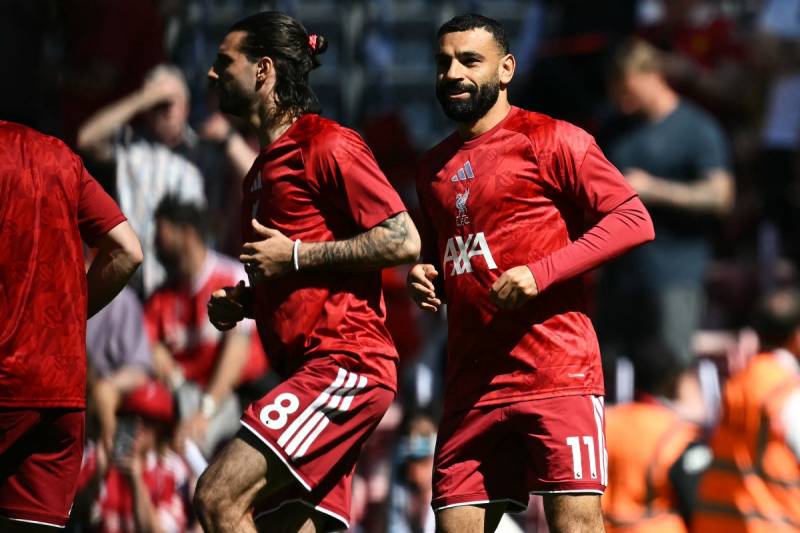Salah starts for Liverpool in final game