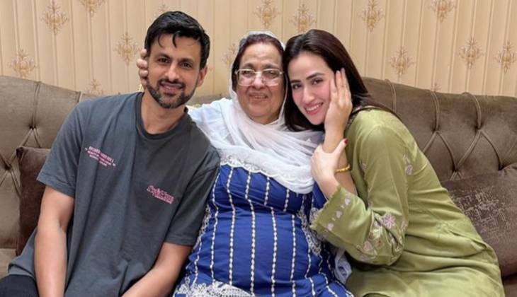 Shoaib Malik shares emotional message as family leaves for Hajj