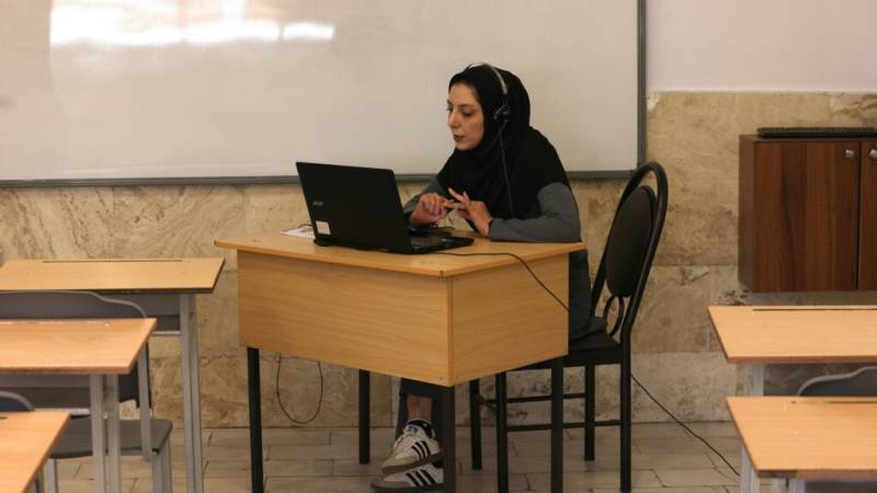 Three months of classes held online in Iran because of the war
