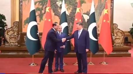 President Xi praises Pakistan for its mediating role in restoring peace in Middle East in meeting with PM Shehbaz 
