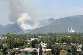 Fire erupts at Margalla Hills in Islamabad