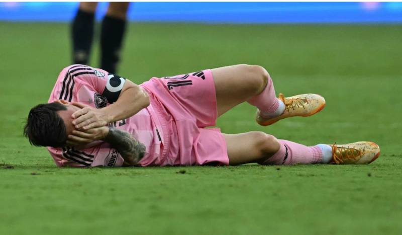 Messi diagnosed with left hamstring fatigue, return plan uncertain