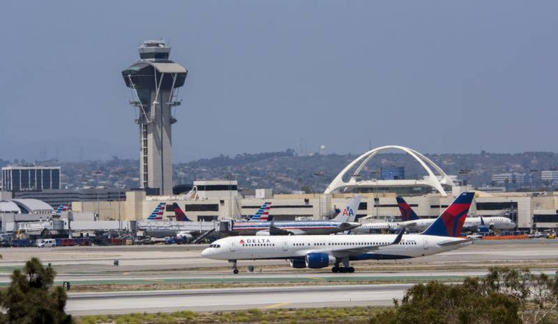 'I'm still lost': Los Angeles airport baffles travellers ahead of World Cup