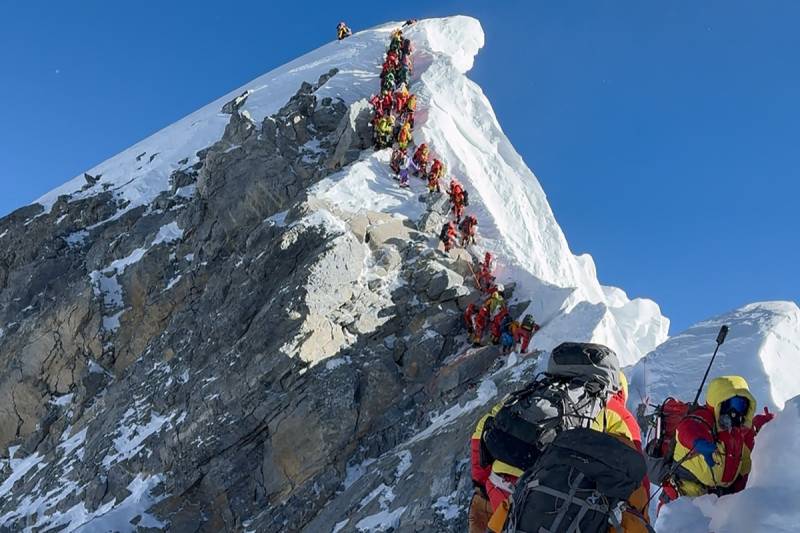 Nepal's record-breaking Everest season nears end