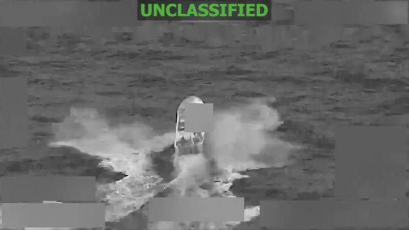 US strike in Pacific kills one, strands two