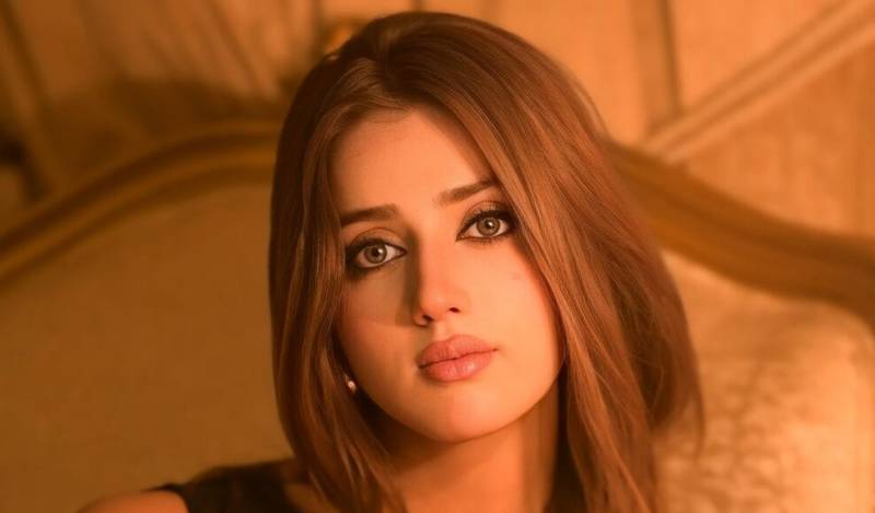 Jannat Mirza fiercely urged to adopt hygiene while packing Eid Al Azha meat 