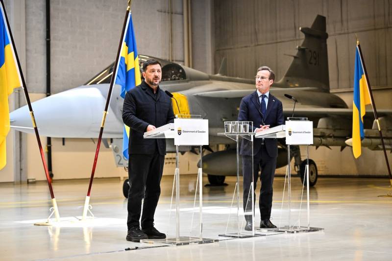 Ukraine to buy up to 20 Gripen jet fighters, Sweden to donate 16