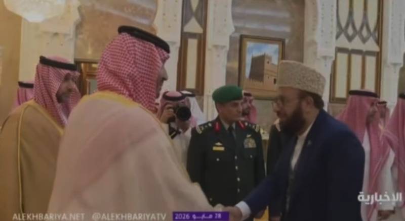 Crown Prince Mohammed bin Salman hosts reception for global Hajj guests in Mina