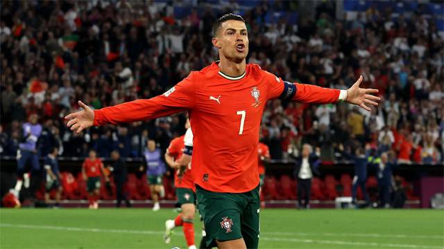 Ronaldo leads Portugal charge at sixth World Cup