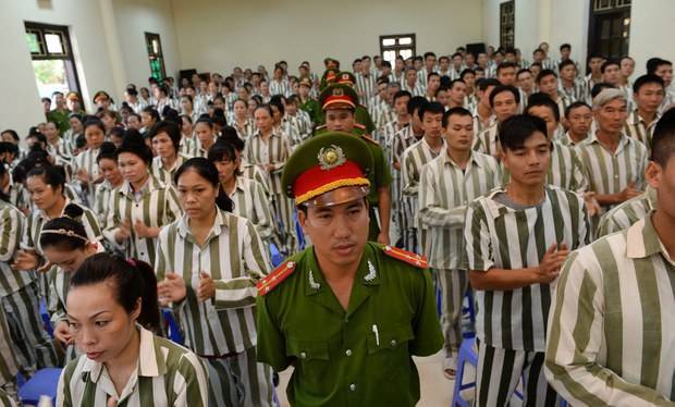 Vietnam to release nearly 10,000 prisoners