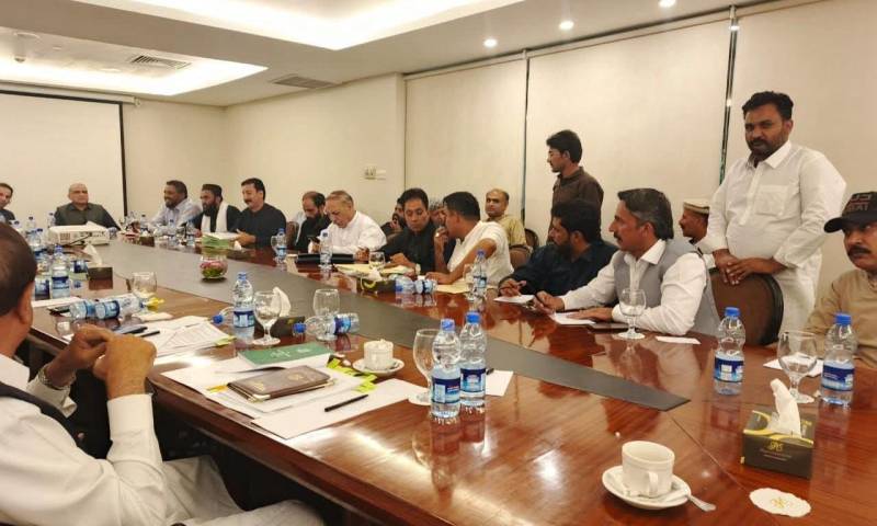 Second round of Federal–Action Committee talks begin in Muzaffarabad amid key political deadlines